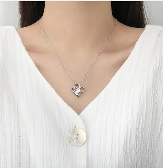 Sparkling Double Heart Rhinestone Pendant Necklace