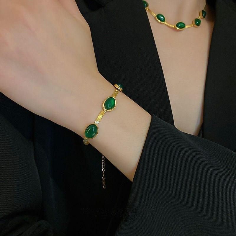 Elegant Oval Green Crystal Necklace & Bracelet Set - Gold Plated Stainless Steel