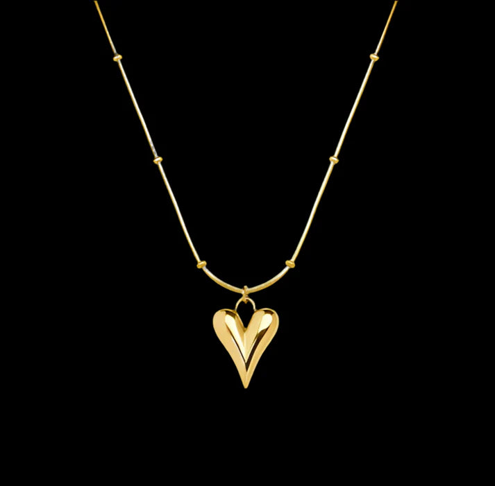 Heart Vintage Chain Necklace 18K Gold Plated, Waterproof and Anti-Tarnish